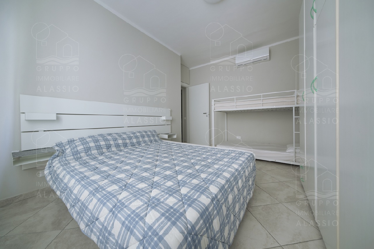 Trilocale in affitto a ALASSIO 6 posti letto